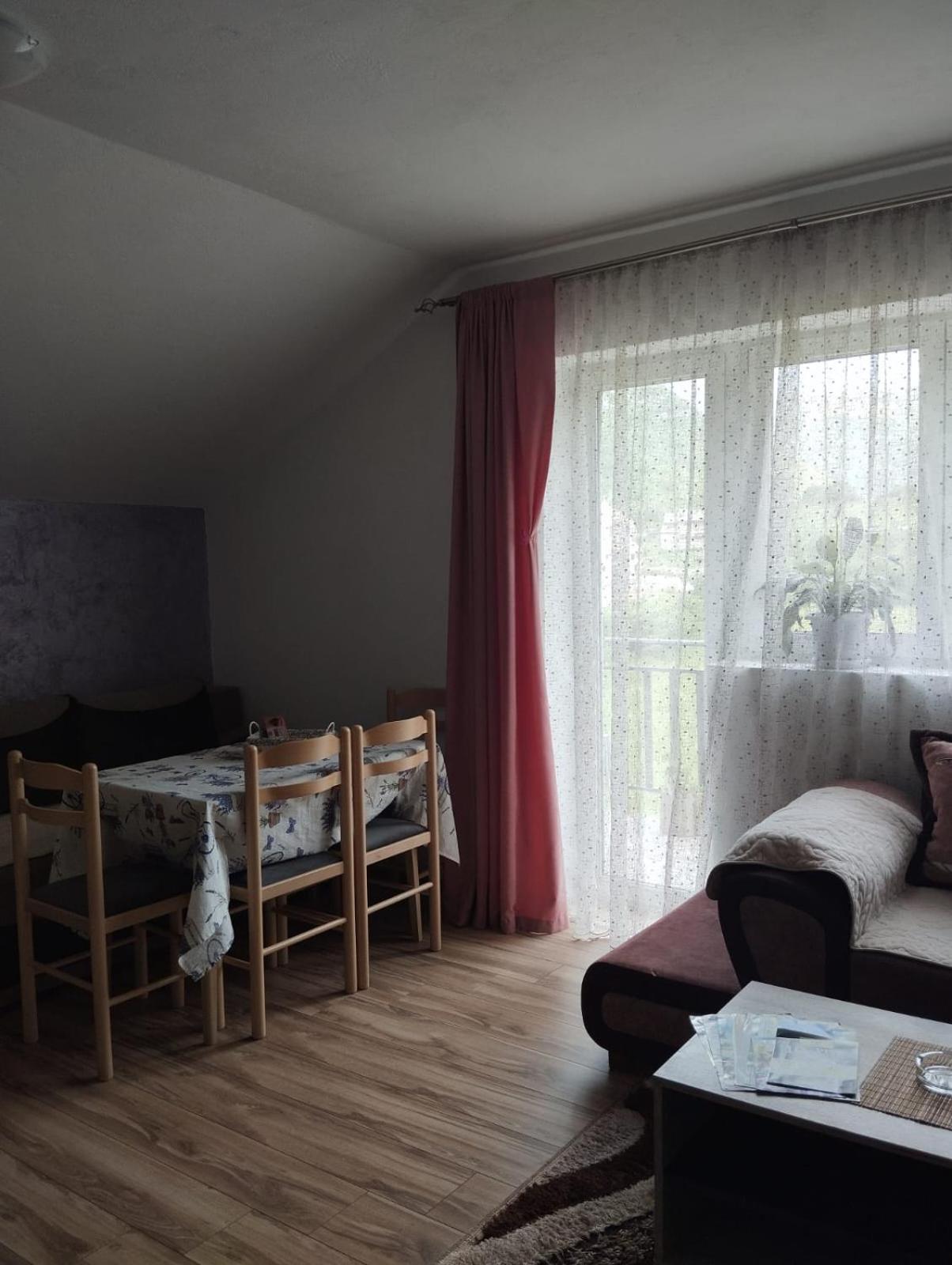Apartment La Casa Pluzine Bagian luar foto